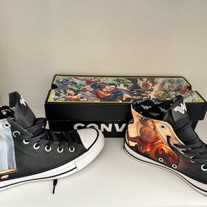 Converse All Star WNS Wonder Woman Vol 1 High-Top Sneakers - Black and White